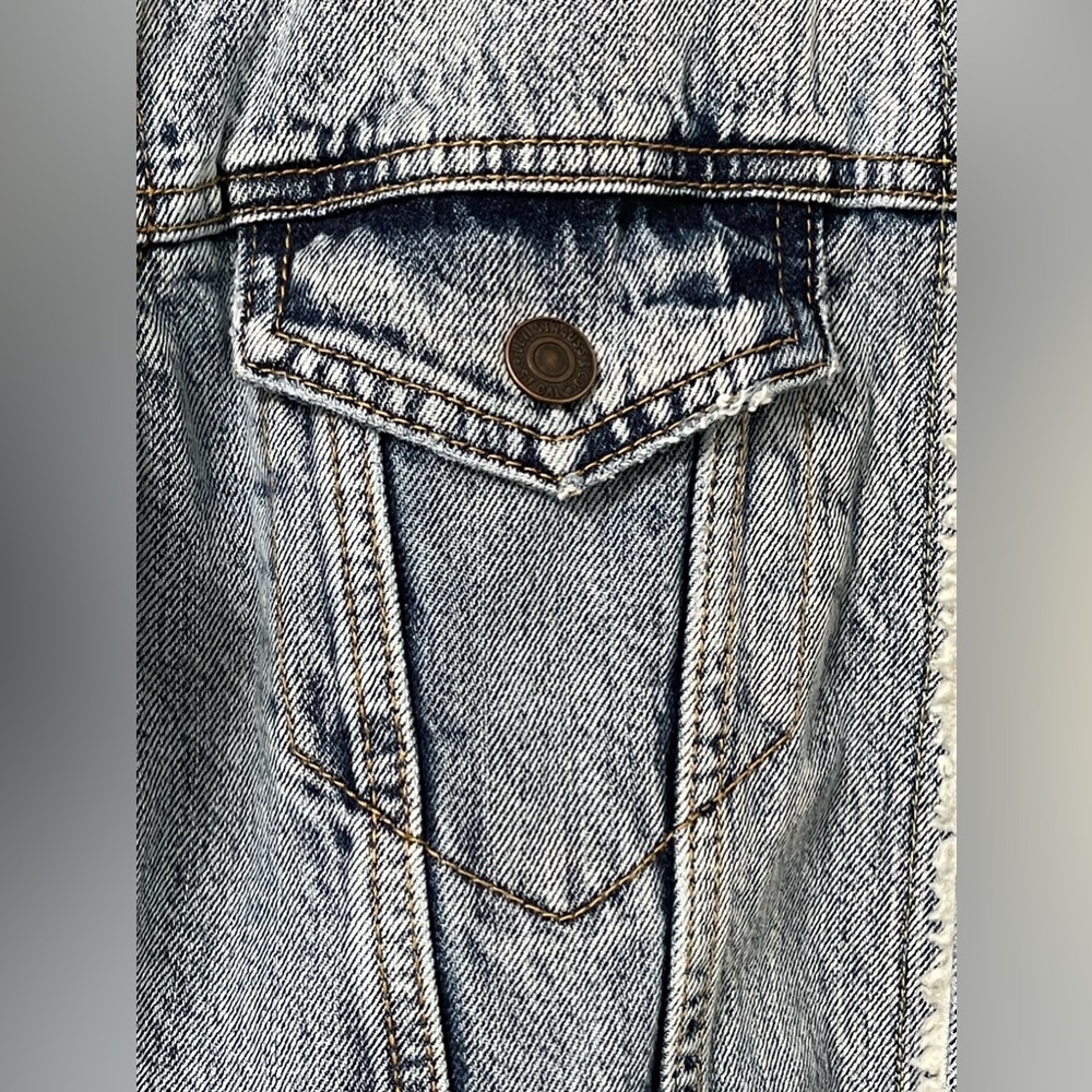 Signature by Levi Strauss Sherpa Light Denim Jean Jacket Size Small - Picture 4 of 11